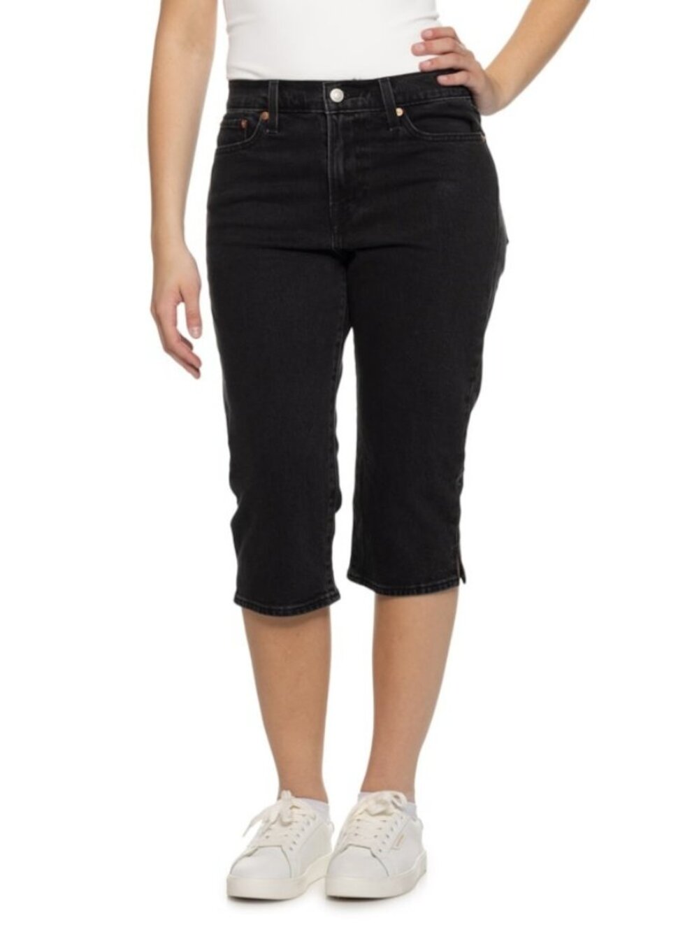 NWT Levi's Wedgie Capris Black Wash Size 25